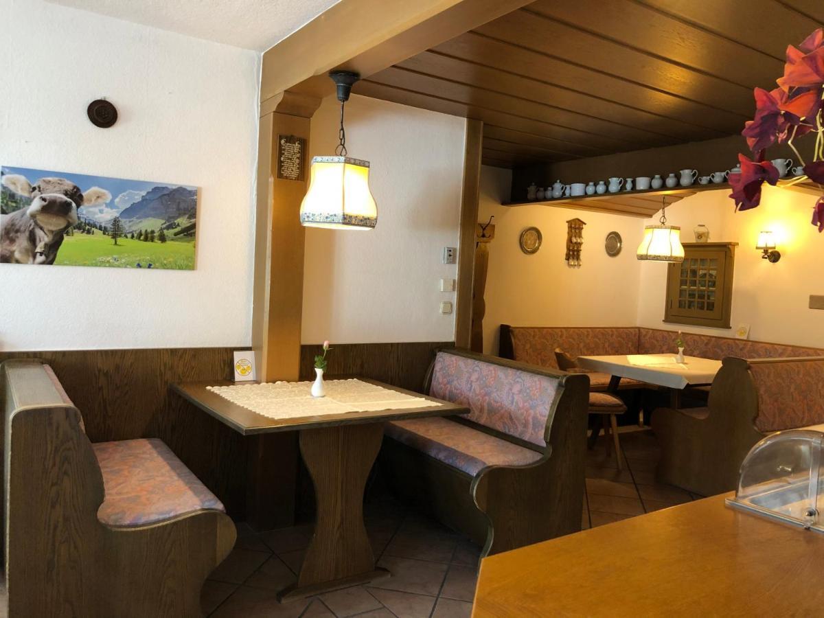 Gaestehaus Am Kurparkweg Otel Reit im Winkl Dış mekan fotoğraf