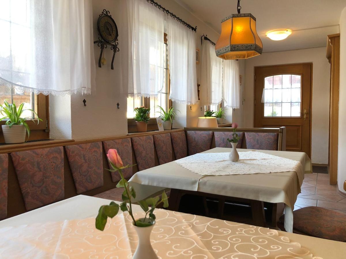 Gaestehaus Am Kurparkweg Otel Reit im Winkl Dış mekan fotoğraf