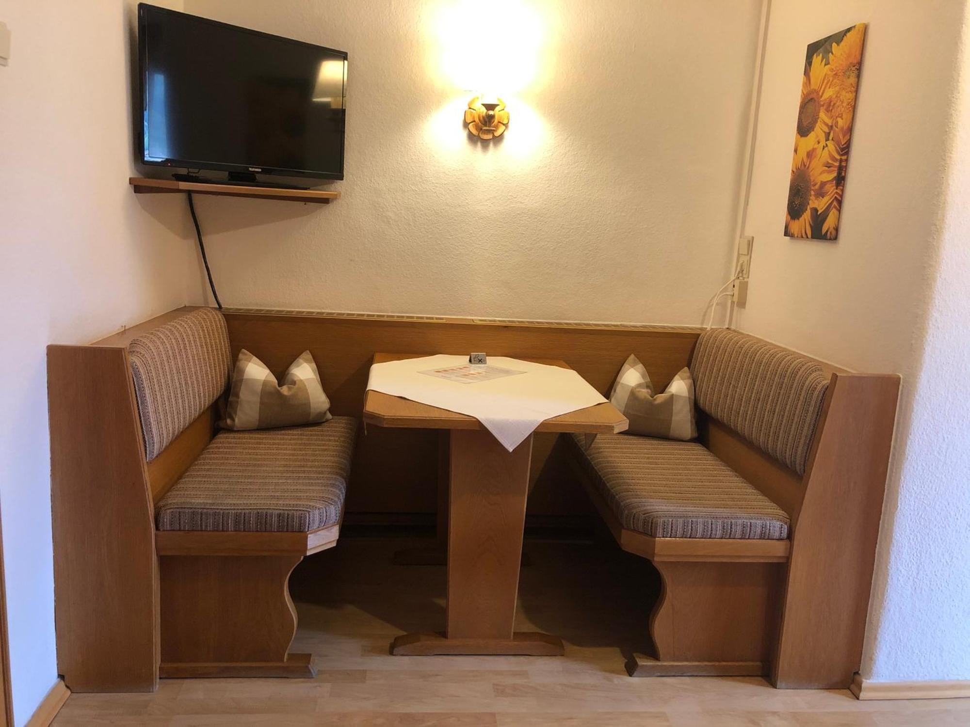 Gaestehaus Am Kurparkweg Otel Reit im Winkl Oda fotoğraf